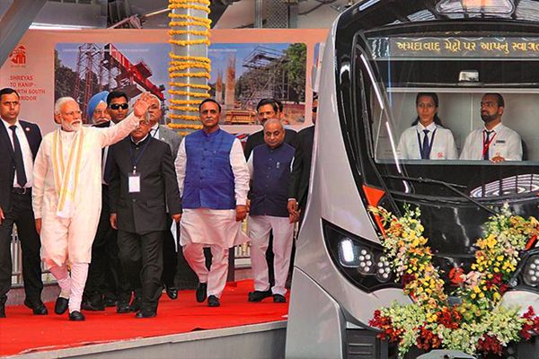 PM Modi Inaugurates Ahmedabad Metro Rail