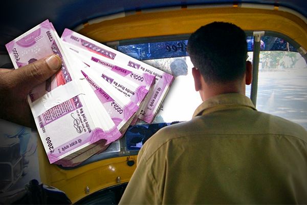 Bengaluru Auto Driver Comes Under Income Tax Radar