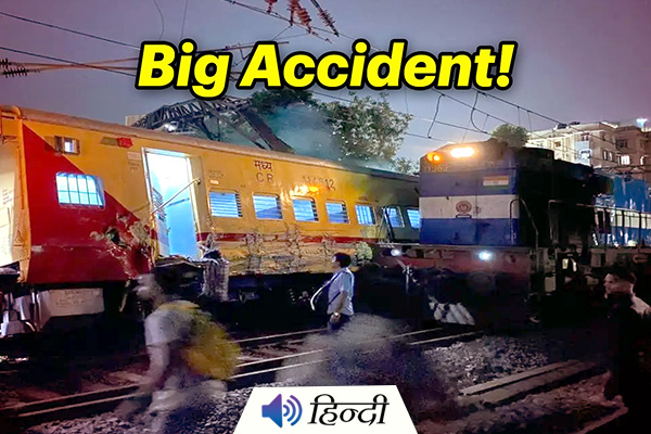 Mumbai: 2 Trains Crash at Matunga Railway Station