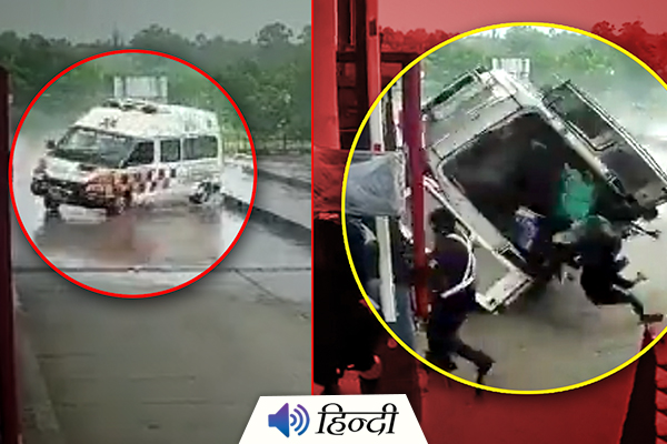 4 Killed in Ambulance Crash in Karnataka